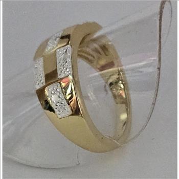 No Reserve Natural Diamond 18k/ 316L Stainless Steel Ring Size 7