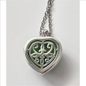 No Reserve Natural Jade Heart Pendant & Chain Necklace