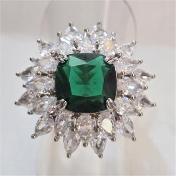 No Reserve Emerald & Zircon Ring Size 11
