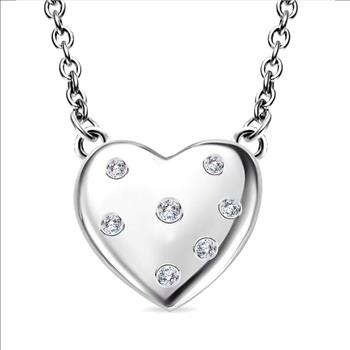 No Reserve Simulated Diamond Heart Pendant & chain Necklace