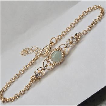 No Reserve Natural Jade & Austrian Crystal Bracelet