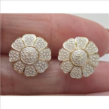 No Reserve Natural Diamond  Flower Stud Earrings
