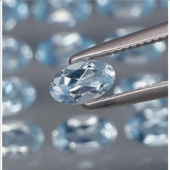 No Reserve Natural Blue Topaz Oval Cut Loose Gemstone