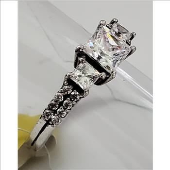 No Reserve Simulated Diamond Ring Size 6