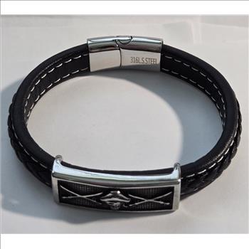 No Reserve .316L Stainless Steel Pirate Skull Swords Bracelet