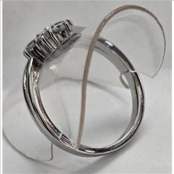 No Reserve Simulated Diamond Ring Size 10