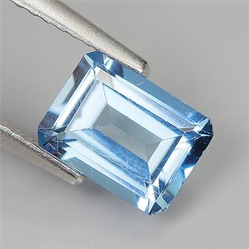 1.42 ct VVS Natural Blue Topaz Emerald Cut Loose Gemstone