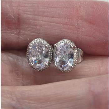 No Reserve White Topaz Stud Earrings