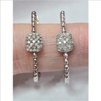 No Reserve .50 ct Natural Diamond Hoop Earrings