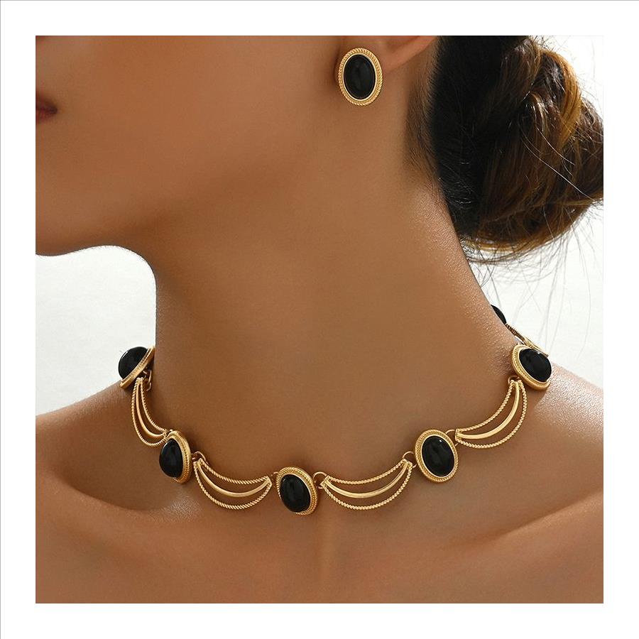 Designer Inspired 85.00ctw Onyx & 18k Gold Overlay Necklace & Earrings Set