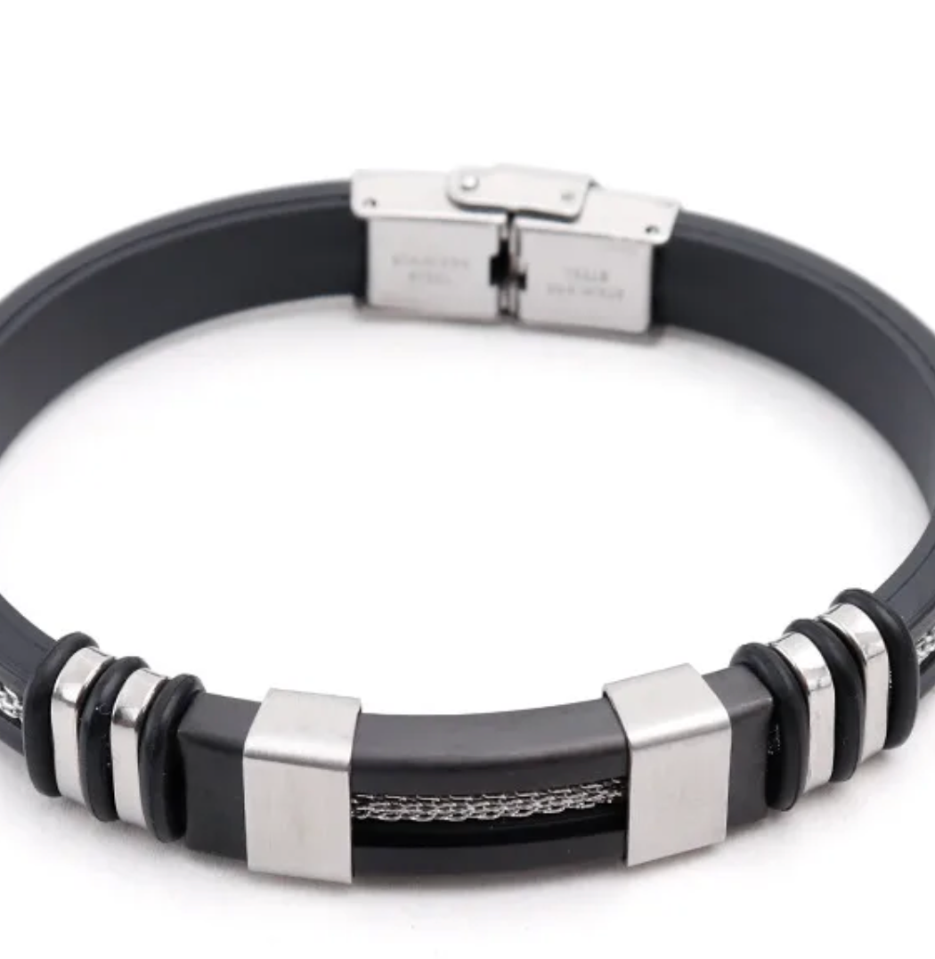 22.1 gram Mens Rubber & SS Bracelet 8.5”