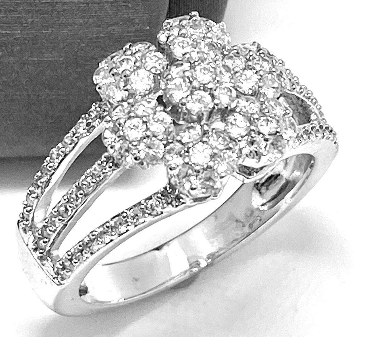 Online Fine Jewelry Auctions