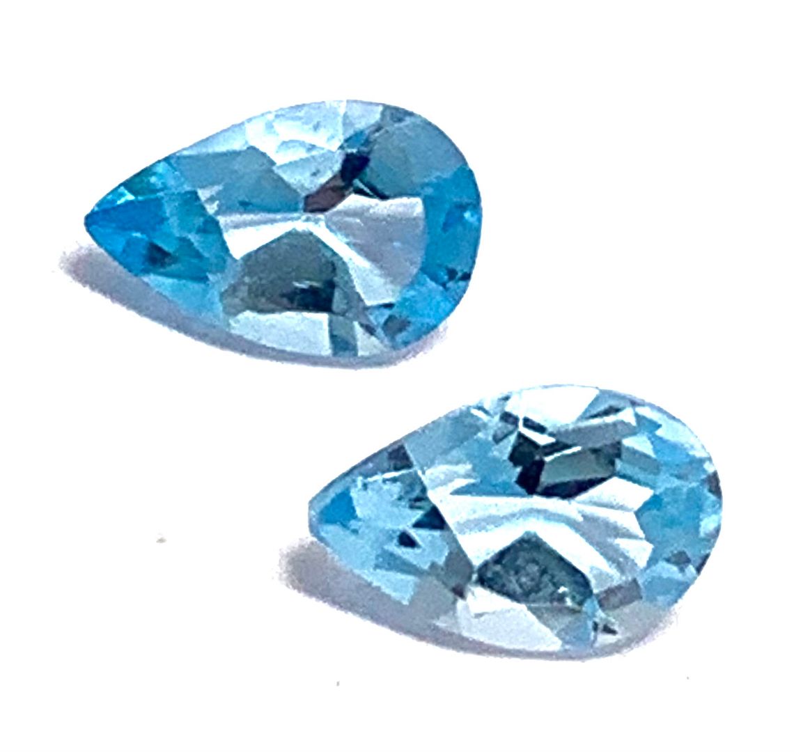 Lot of 2 Genuine  1.85ctw Swiss Blue Topaz 6X4 MM Matching Stones