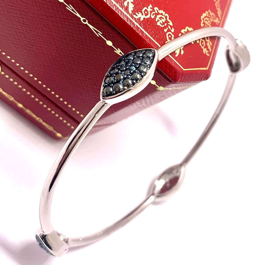 0.05ctw Genuine Blue Diamonds Bangle Bracelet