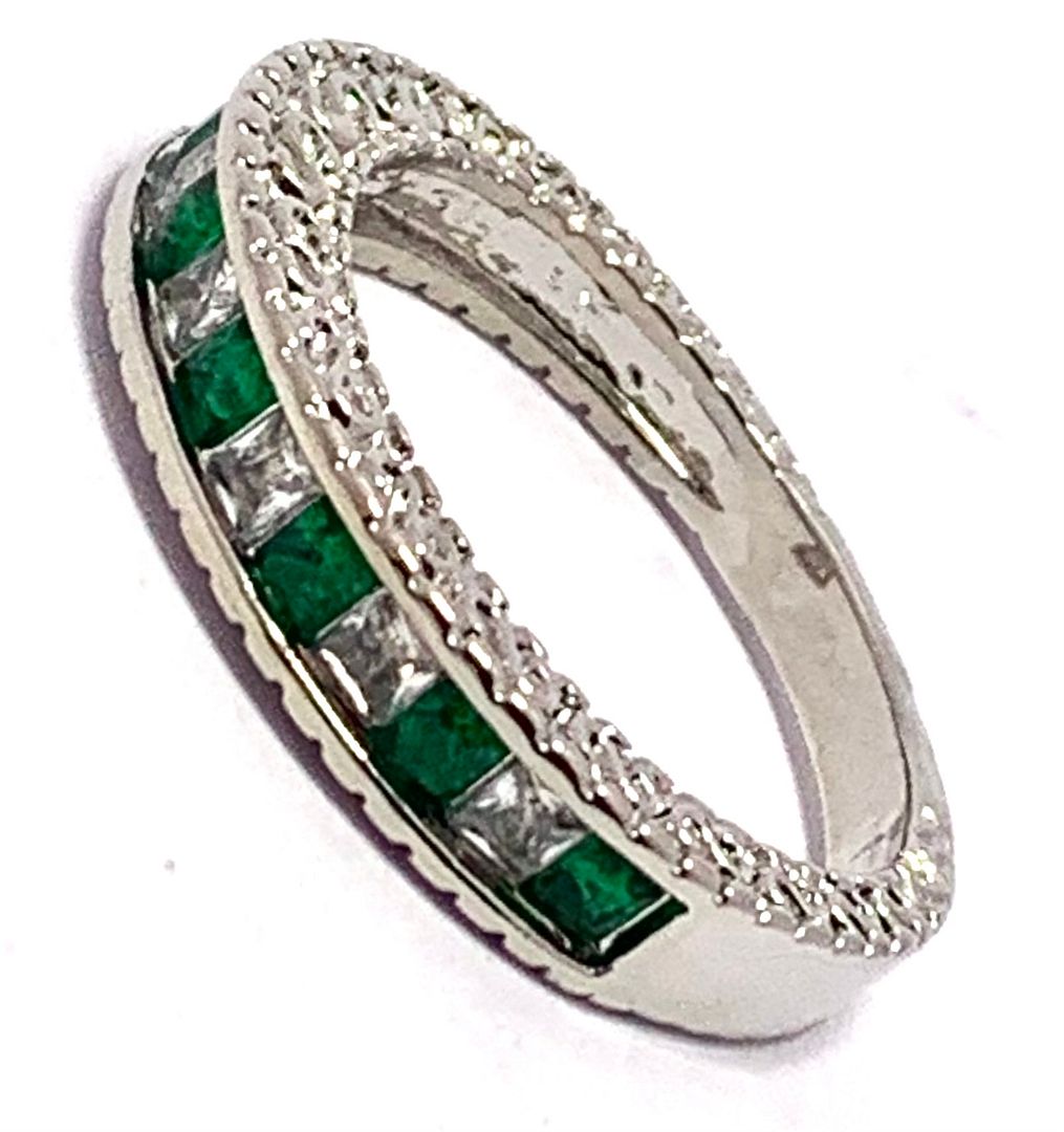 1.00ctw Emerald & Cubic Zirconia 18k White Gold Overlay Ring / Band