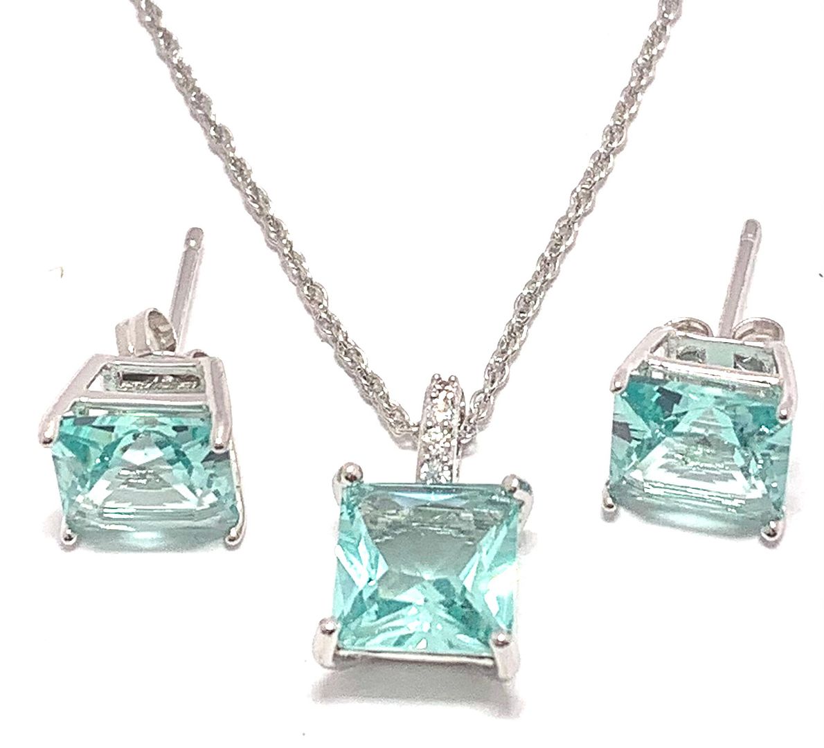 12.00ctw Green Tourmaline Set 18k White Gold Overlay