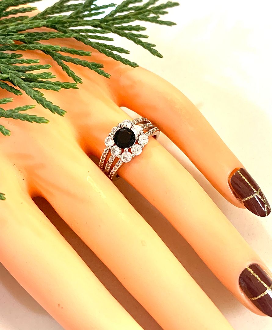 1.50ctw Black spinel & Diamonique Diamond  Ring Size 7
