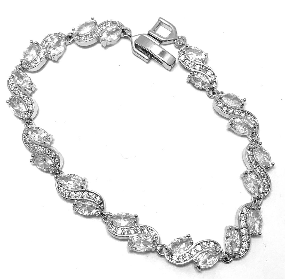 $179 Retail 6.25ctw MQ Cut Diamonique Diamond 7” Fancy Tennis Bracelet