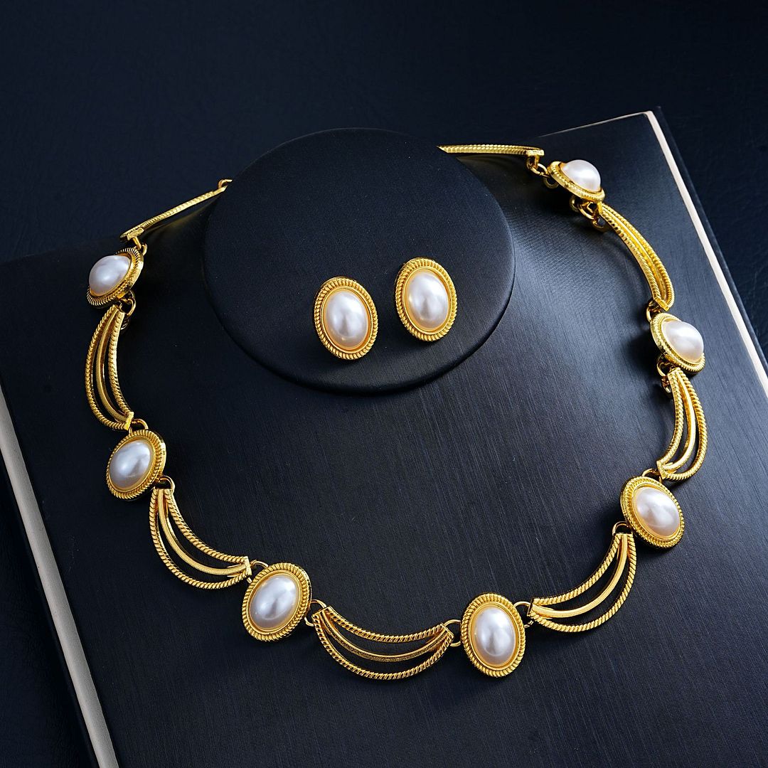 18K Gold Overlay Mother Of Pearl Necklace & Earrings Set