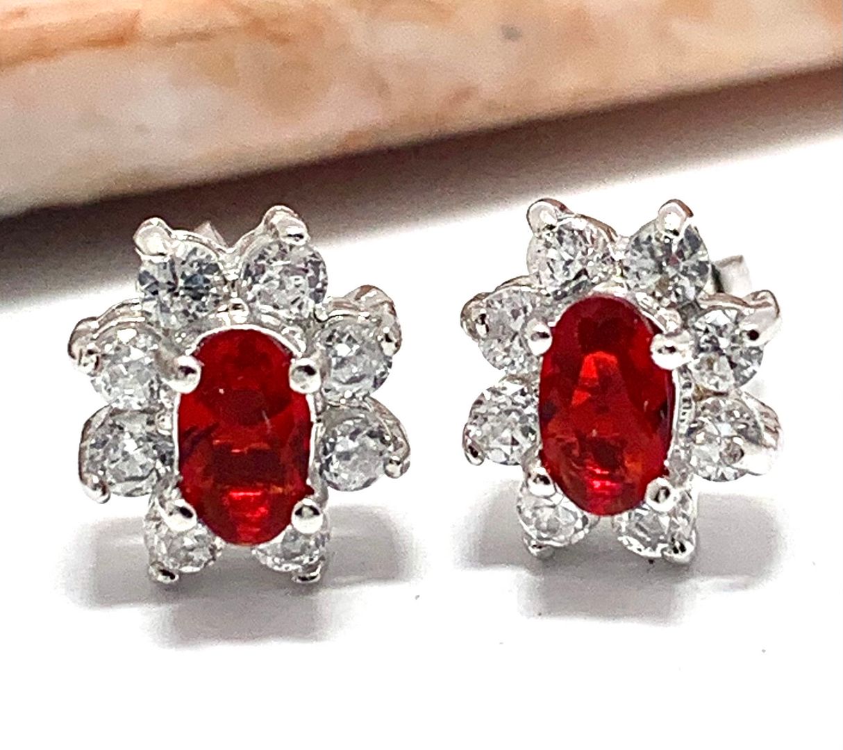 18k White Gold & Fine Jewelry Bronze 2.0 ctw Garnet Crystal & White Crystal  Stud Earrings