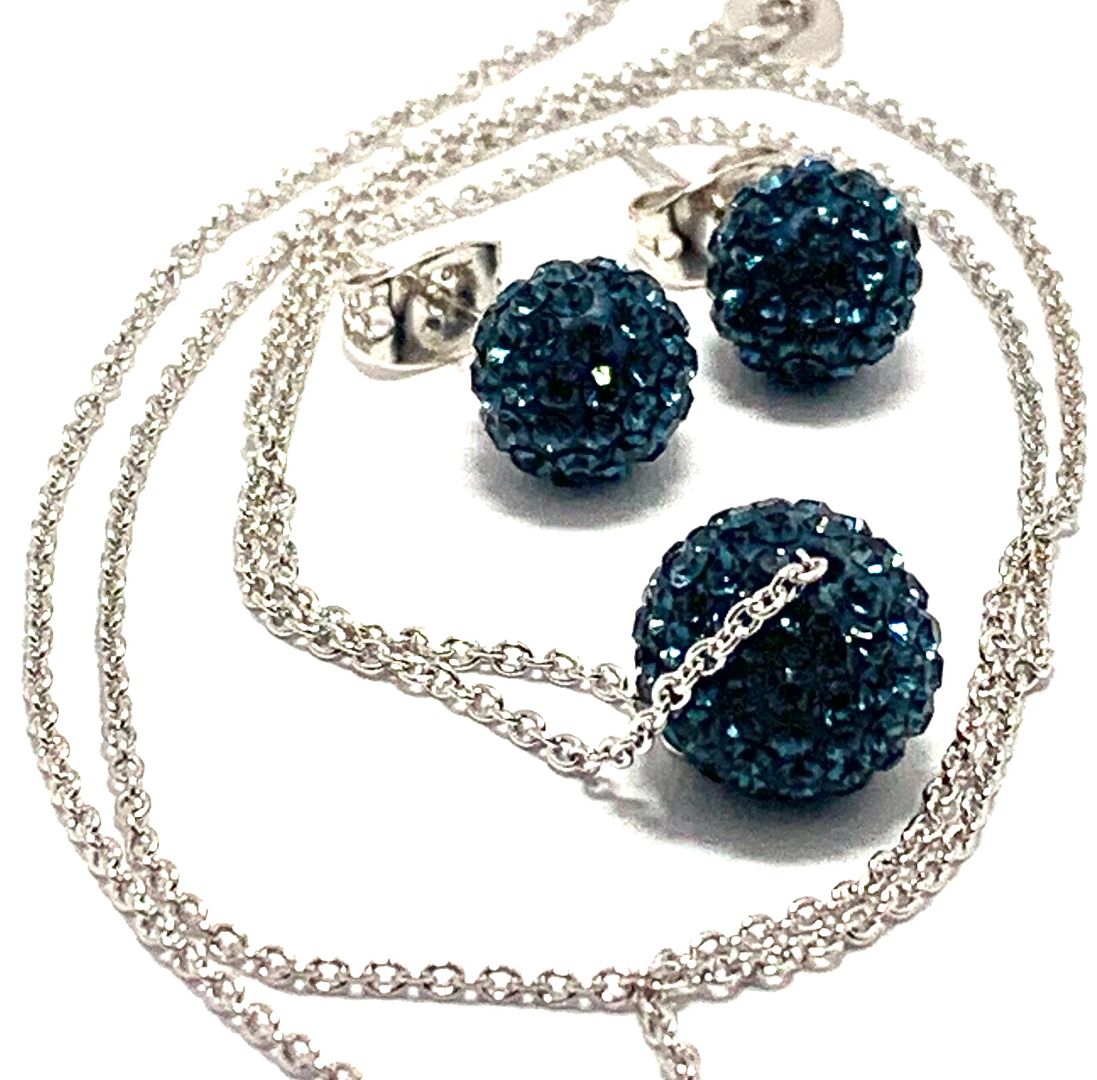 18k White Gold & Fine Jewelry Bronze 8.00ctw Blue Crystal Necklace & Stud Earrings Set