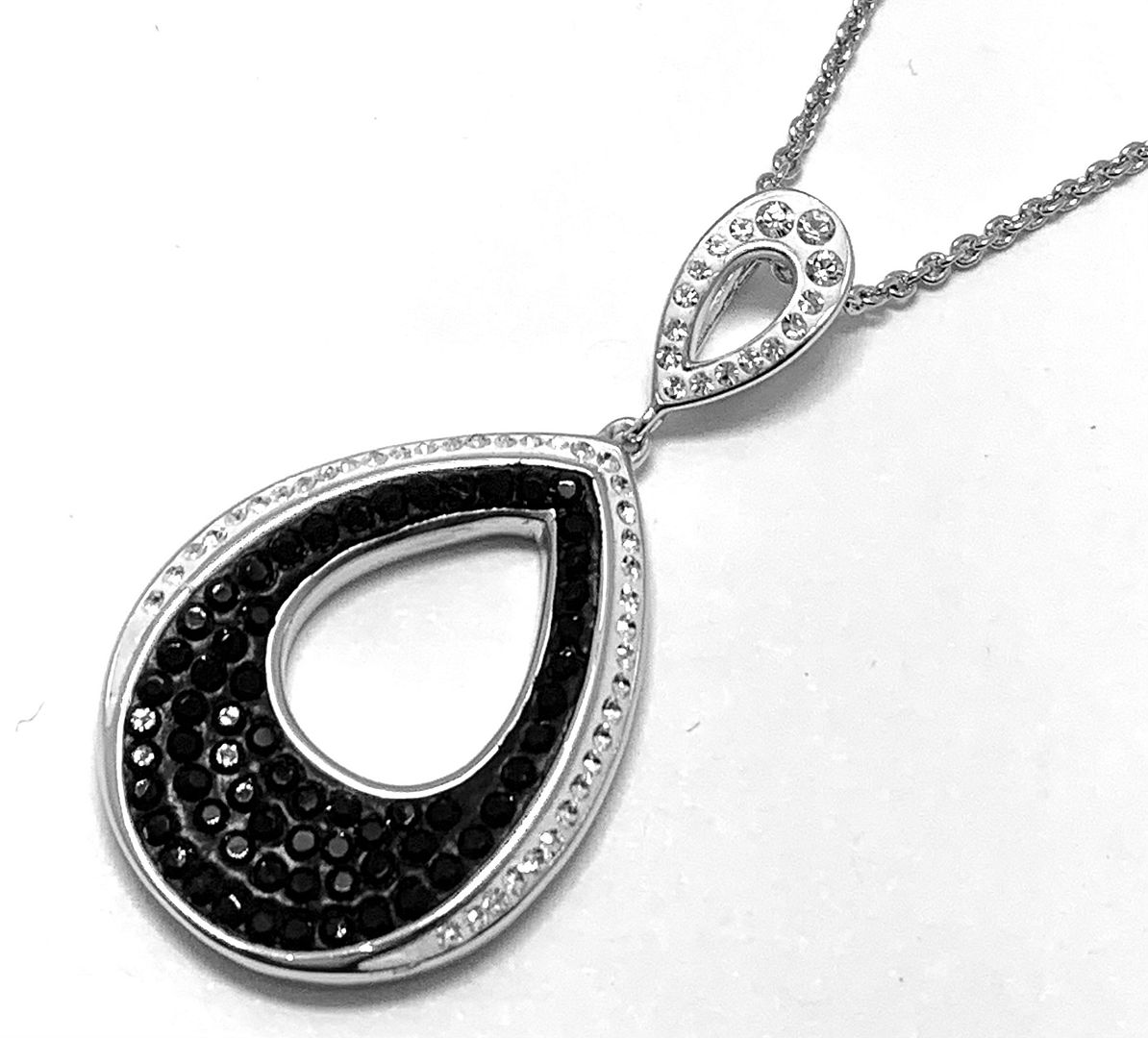 18k White Gold & Jewelry Bronze 2.00ctw Black & White Crystal Necklace