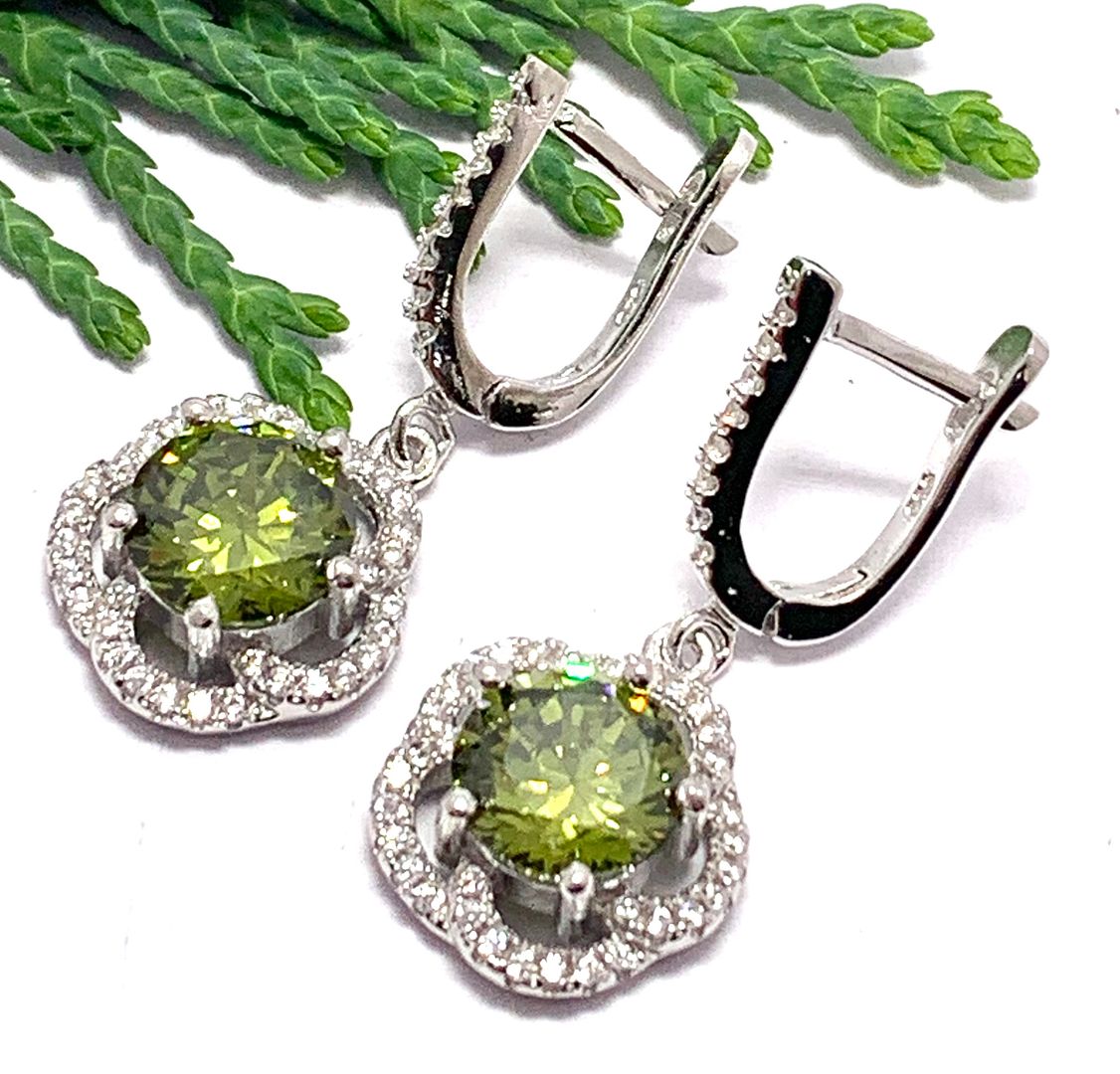 $299 SAM & Co .925 Sterling Silver &18k WG 7.50ctw Peridot & Diamonique Diamond Earrings