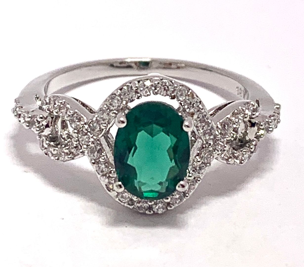 4.00ctw Emerald & Diamonique Diamond Ring