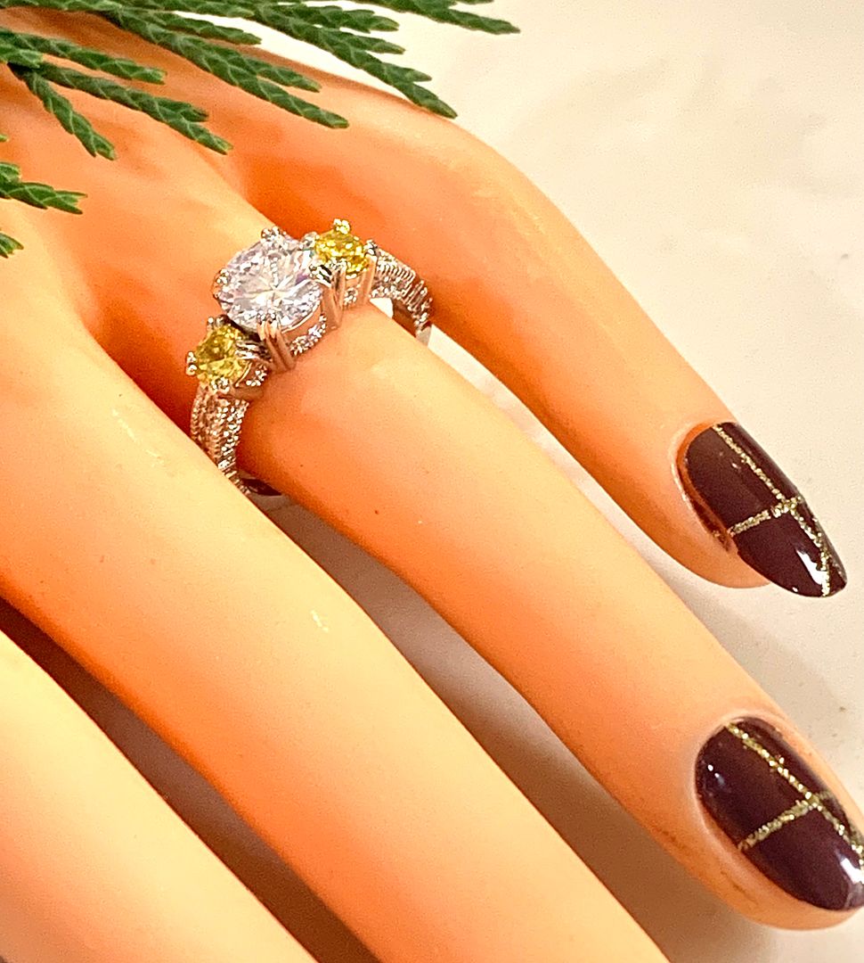 4.00ctw Vivid Yellow Topaz & Diamonique Diamond Ring Size 6,25