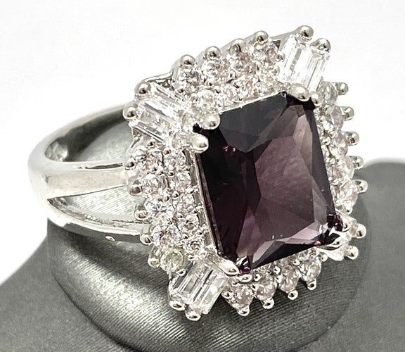5.10ctw Amethyst and White Sapphire Ring