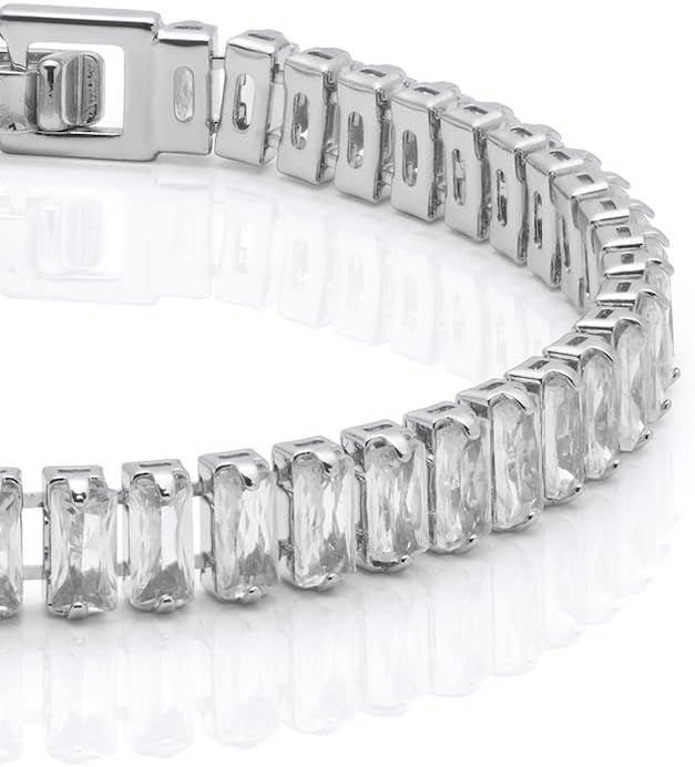 7.00ctw Emerald Cut White Sapphire Straight Line Design Tennis Bracelet