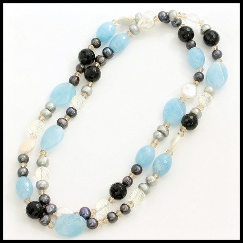 7mm Freshwater Pearl Aquamarine Black Onyx Mother Of Pearl Quartz Crystal Necklace Property Room
