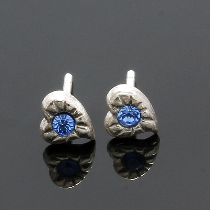 925 Sterling Silver Tanzanite Heart Stud Earrings Property Room 925 Sterling Silver Tanzanite Heart Stud Earrings