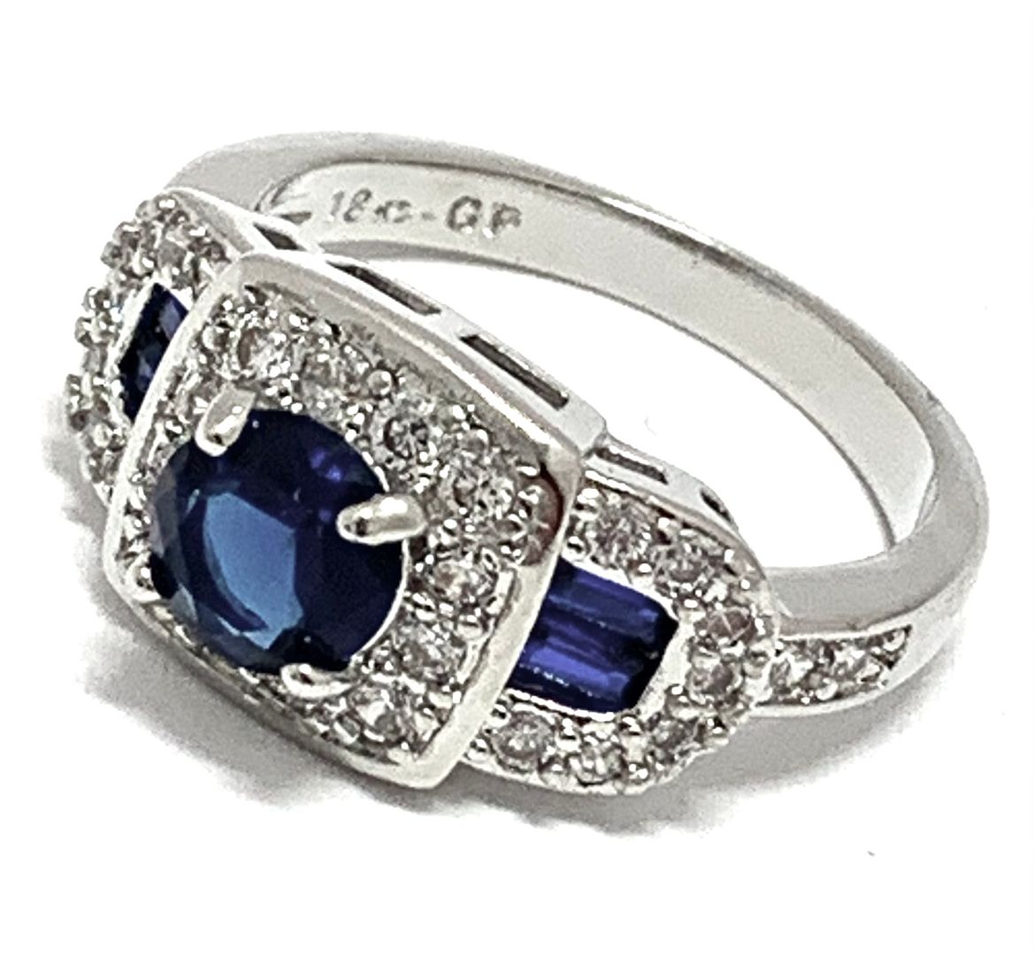 Antique Design 2.00ctw Sapphire & Diamonique Diamond Ring