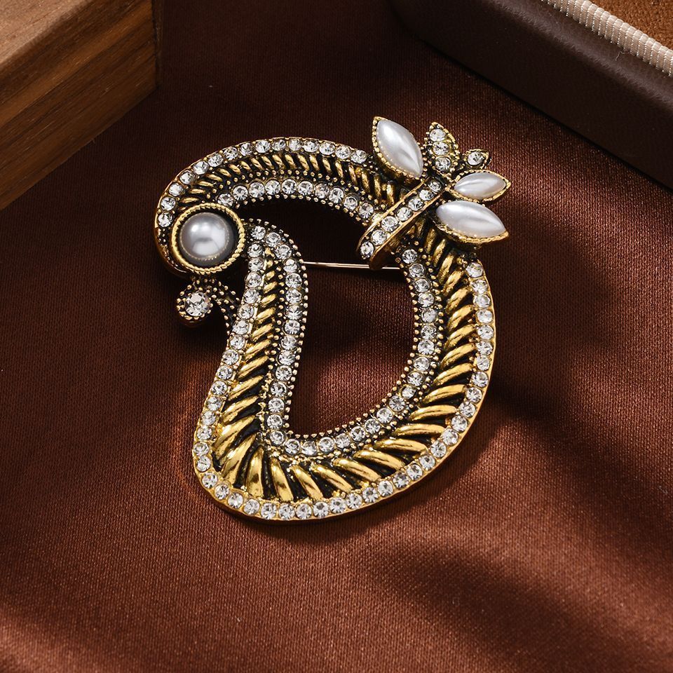 Antique Design Pearl & Diamonique Diamond Brooch