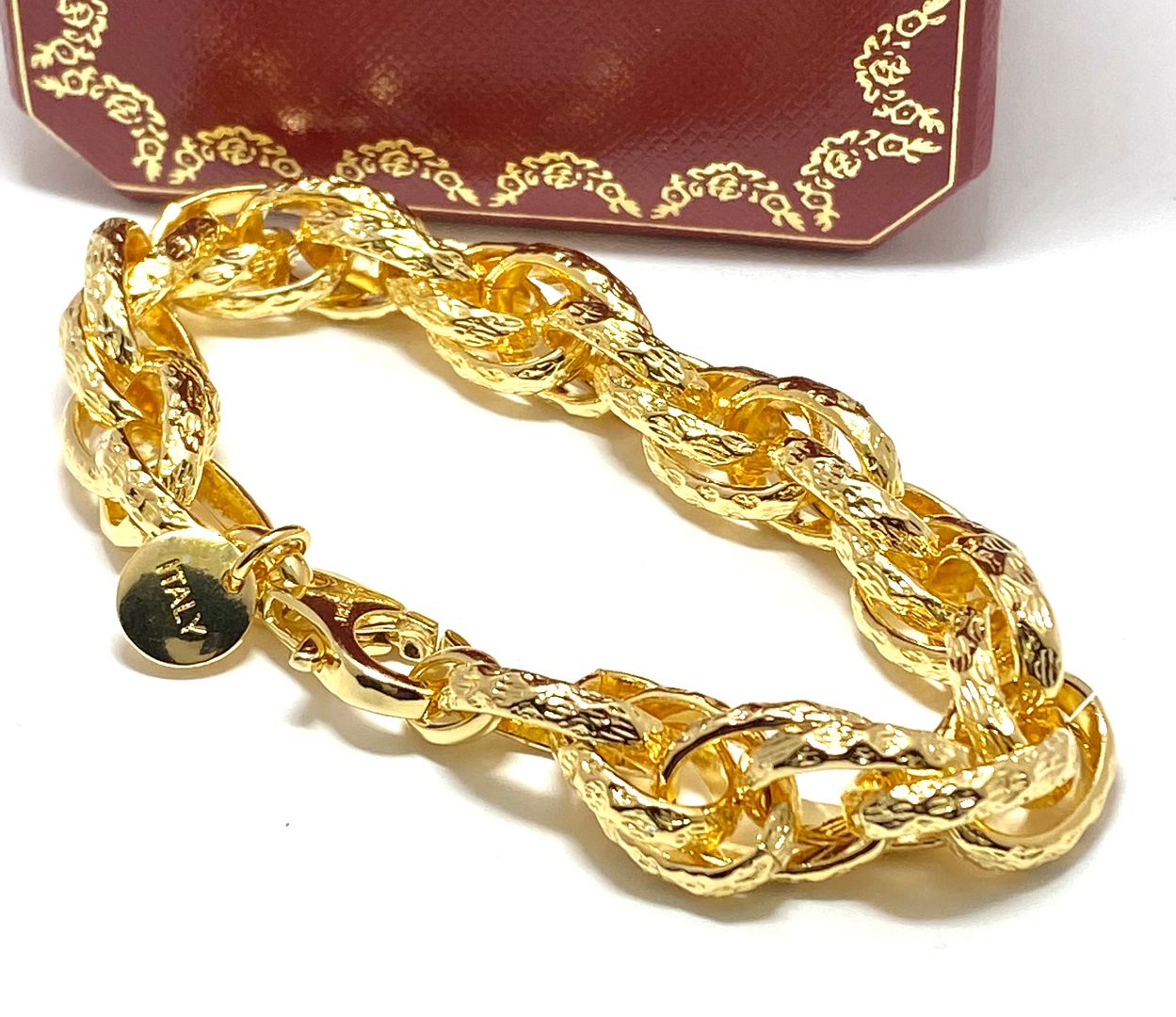 DOLCE VITA, ITALY Oval Link 18K Gold Plated Link Bracelet 8”
