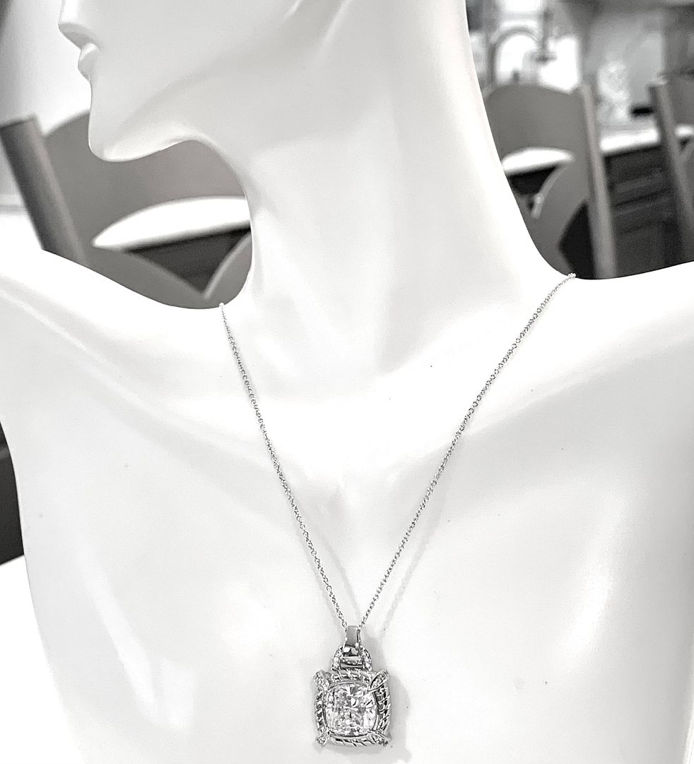 LASSAIRE .925 Sterling Silver 8.00ctw Simulated Diamond Necklace
