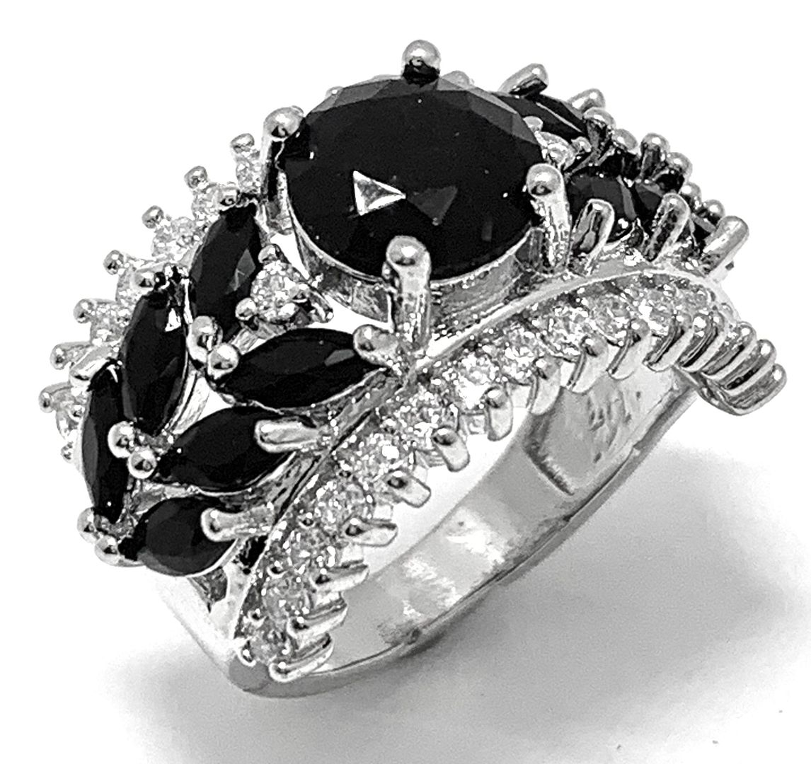 sz8: Antique Design 7.50ctw Black Spinel & Diamonique Diamond Ring  sz8