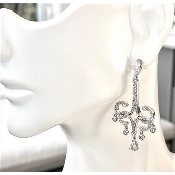 LASSAIRE .925 Sterling Silver 2.50ctw Simulated Diamond Long Dangle Earrings - DANCING DIAMOND Collection