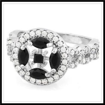 1.25ctw Onyx & White Sapphire Ring