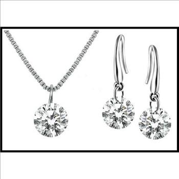 1.40ctw White Sapphire Set Of Necklace & Earrings