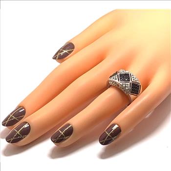 18k White Gold &  Jewelry Bronze 2.00ctw Black & White Natural Crystal   Ring