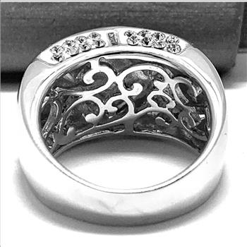 18k White Gold &  Jewelry Bronze 2.00ctw Black & White Natural Crystal   Ring