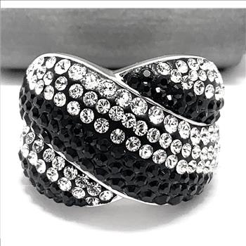 18k White Gold &  Jewelry Bronze 3.00ctw Black & White Natural Crystal   Ring