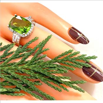 22.00ctw Peridot & Diamonique Diamond Ring