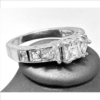 2.60ctw AAA+ grade White Cubic Zirconia Ring