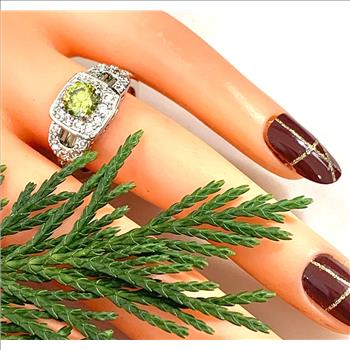 3.00ctw Peridot & Diamonique Diamond Ring