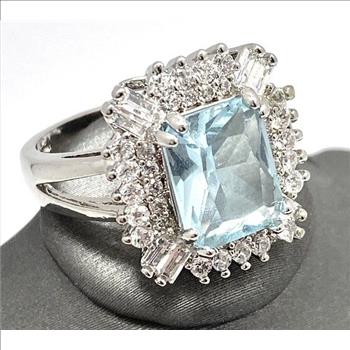 5.10ctw AAA+ Grade Light Blue and White Cubic Zirconia Ring