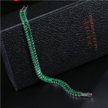 7.00ctw Emerald Cut Emerald Straight Line Design Tennis Bracelet