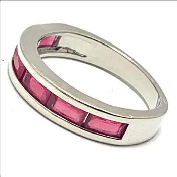 Antique Design 0.75ctw Ruby Anniversary Ring